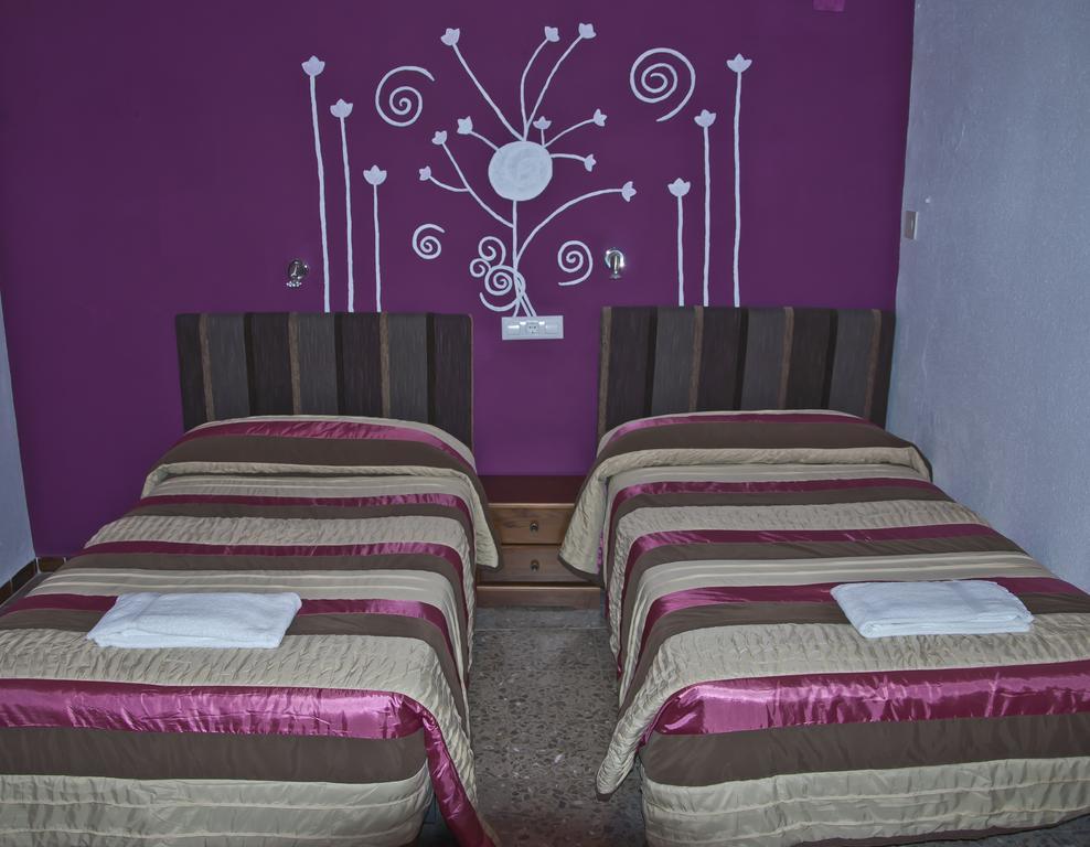 Hostal Restaurante La Mancha Ruidera Værelse billede